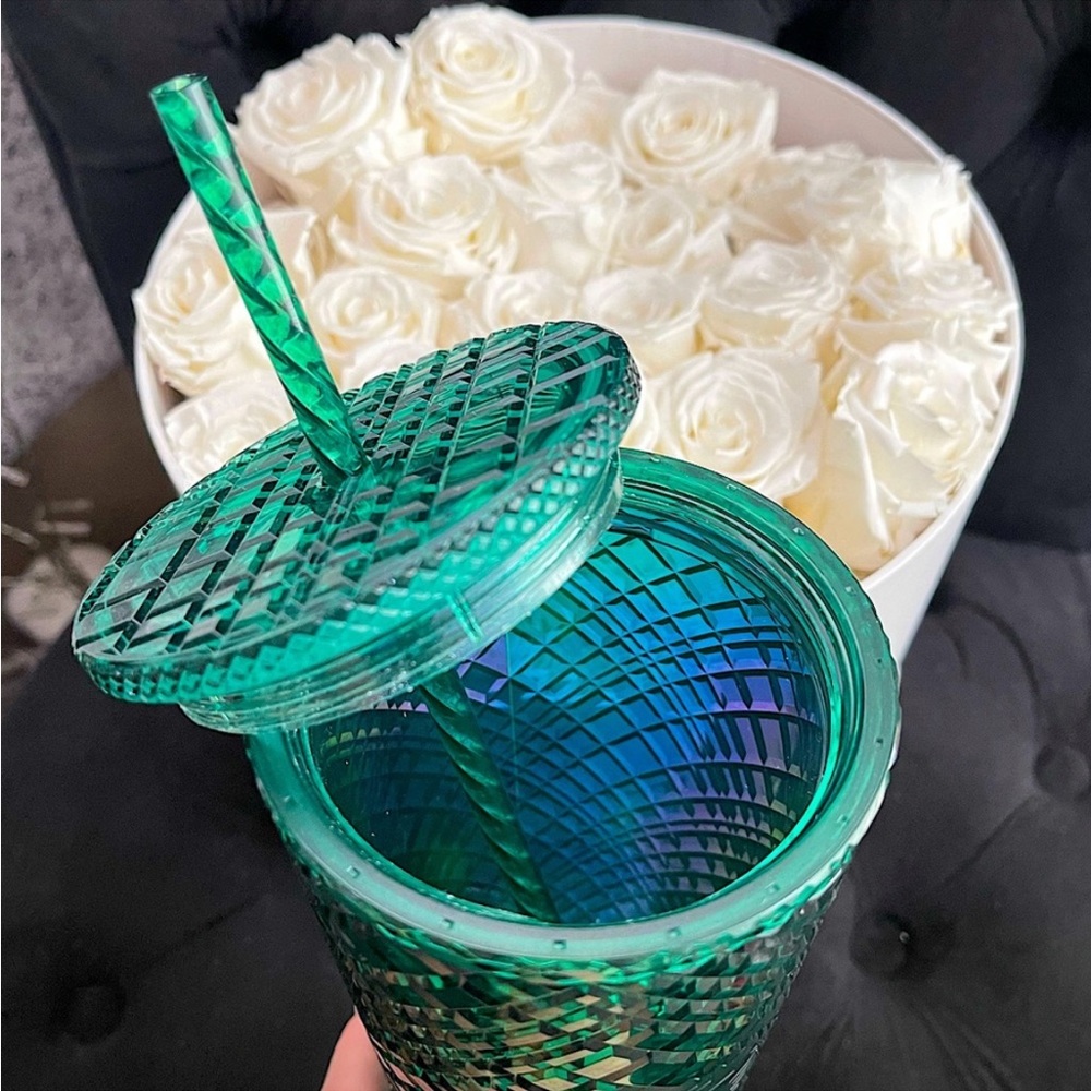 💚💚New Starbucks Jeweled Cold Cup💚💚 - Picture 3 of 5